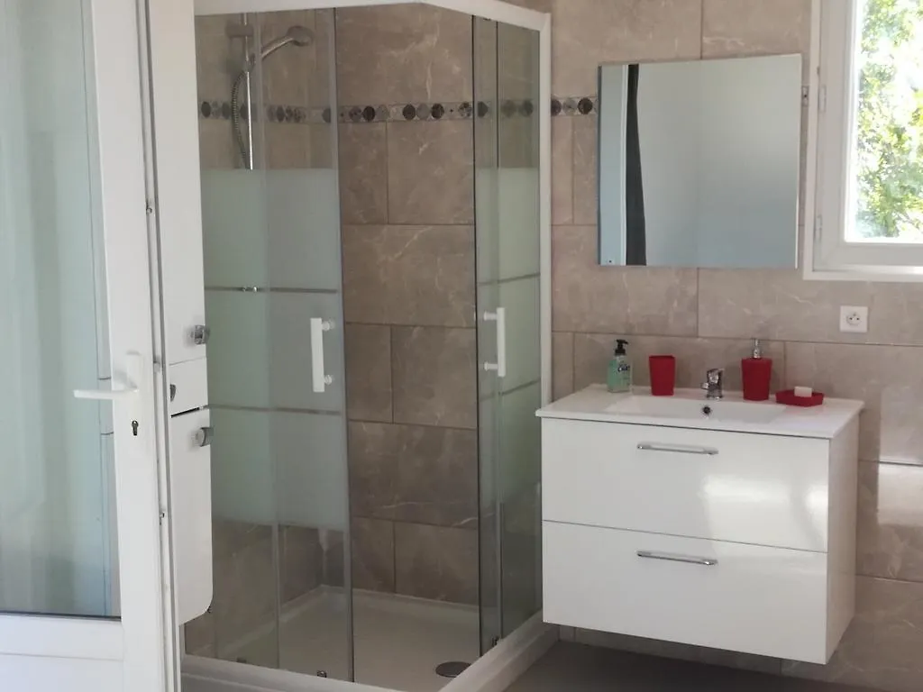 Appartement VILLAS-Piscine les MIMOSAS Fréjus